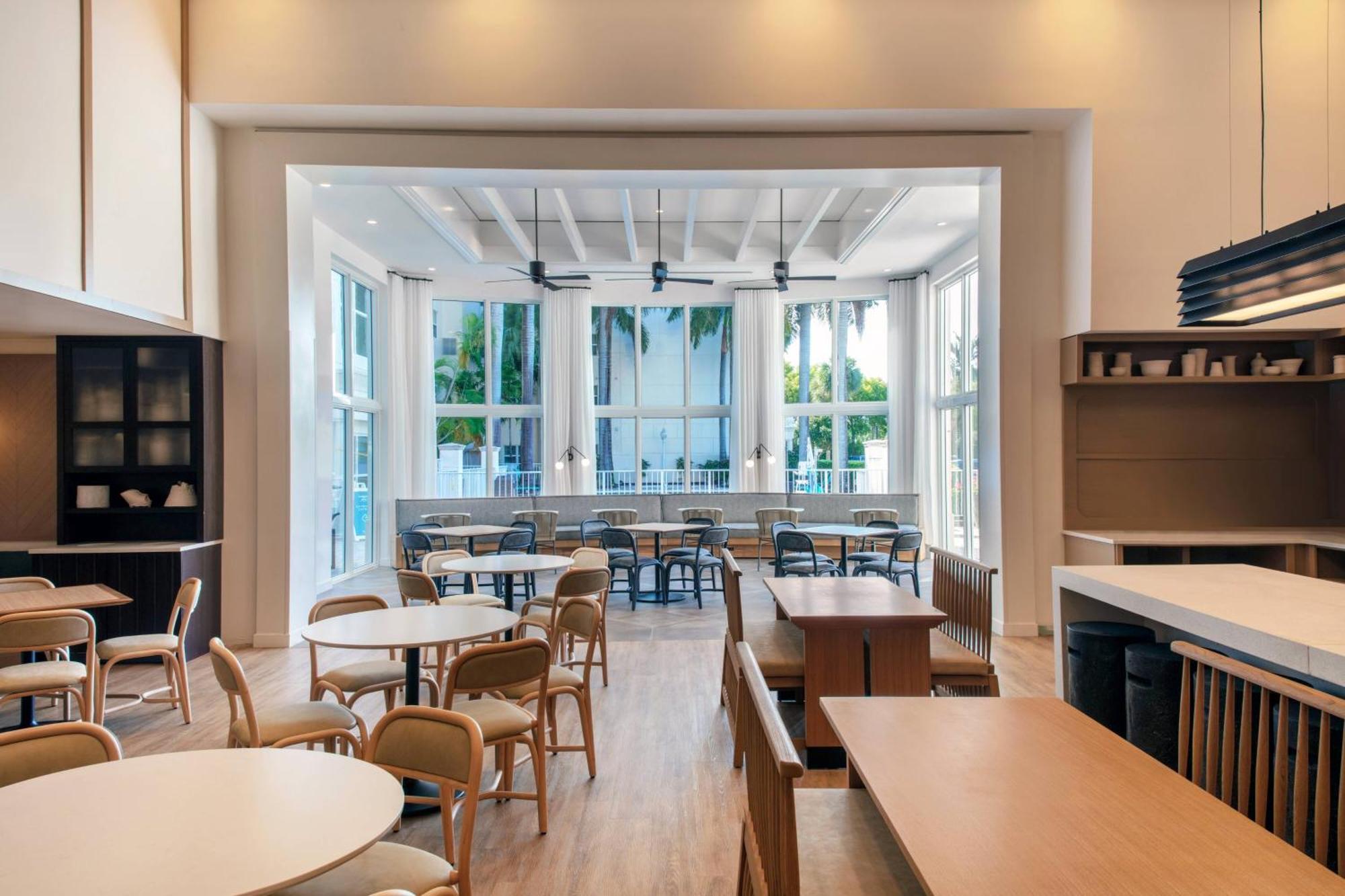Residence Inn By Marriott Miami Aventura Mall Bagian luar foto